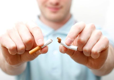Отказ от курения снижает риск сердечных патологий.